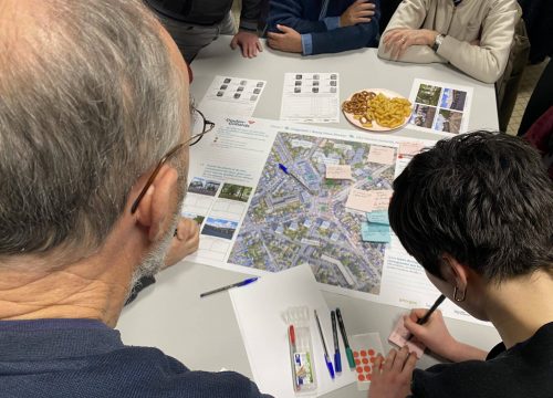 Les habitants imaginent les futurs aménagement du Vieux Doulon © NMA